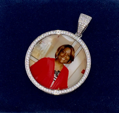 Personalized portrait pendant with stone setting by Q. Jones Custom